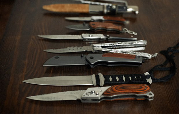 Pocket knives’ length varies
