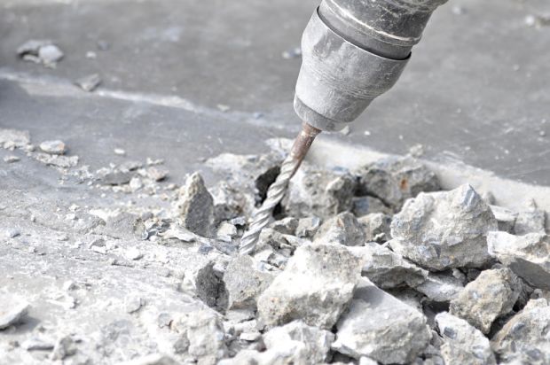 With the hammer drill setting not even concrete will stand in your way.