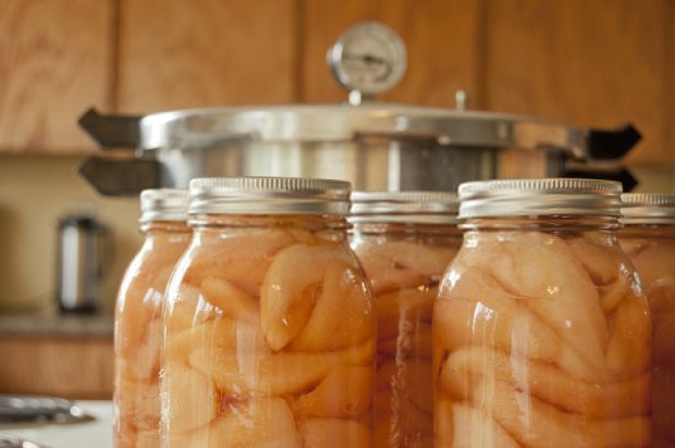 Cleanse your glass jars with a pressure cooker