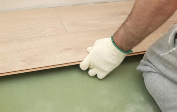 Putting laminate floor over tile is not an impossible mission