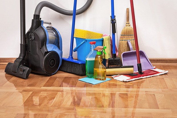 How to wash hardwood floors
