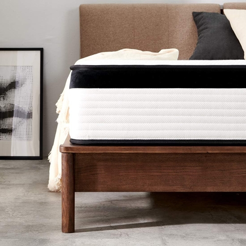 Innerspring mattresses give significant back support