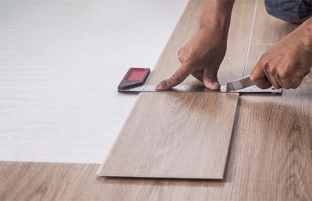 DIY installation means you must know how to cut vinyl planks too