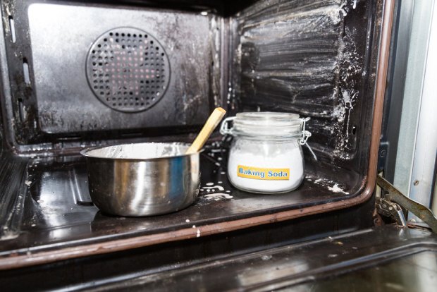 Use baking soda paste to clean your oven