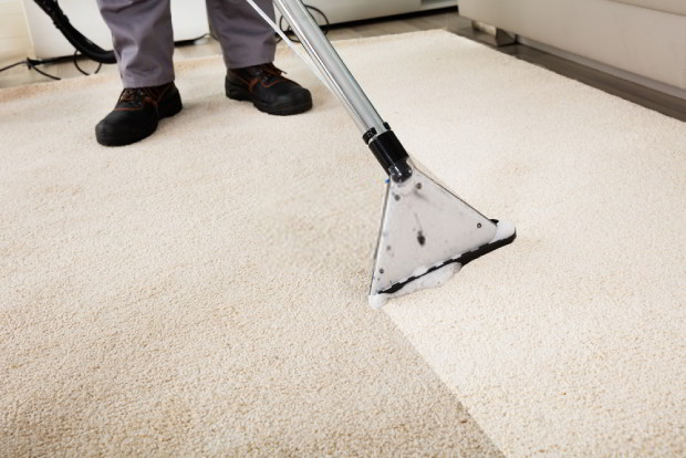 Use a vacuum cleaner to effectively clean your carpet