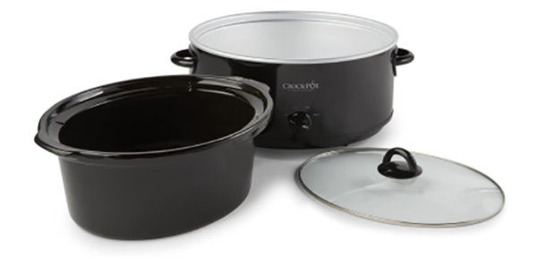 The Crock-Pot 8 quart slow cooker is easy and convenient to use 