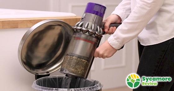 how to empty the dyson vacuum